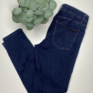 White House Black Market | Dark Wash Skimmer Skinny Jeans